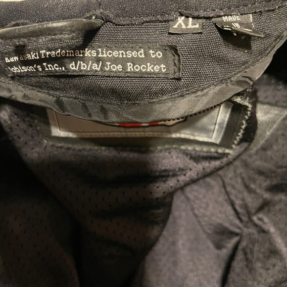 XL barely worn motorcycle jacket - Picture 3 of 5